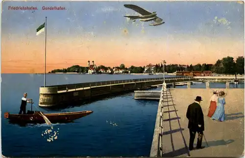 Friedrichshafen - Gondelhafen mit Flugzeug -266996