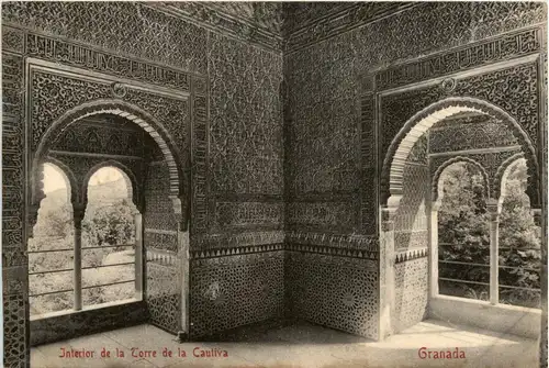 Granada - Interier de la Torre de la Cautiva -228412