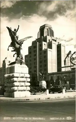 Mexico - Edificio de la Nacional -228324