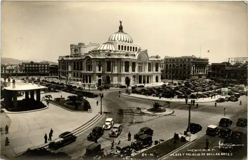 Mexico - Plaza Y Palacio de Bellas Artes -228320