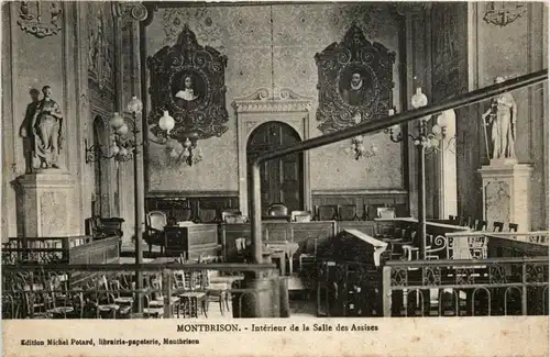 Montebrison - Interieur de la Salle des Assises -262700