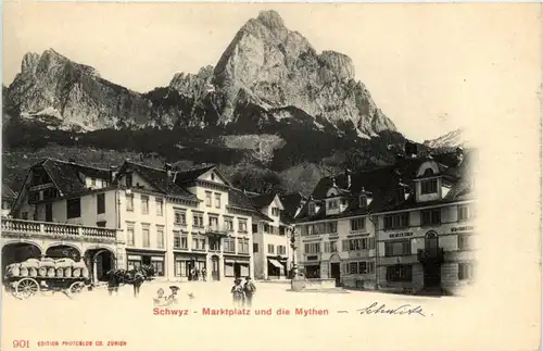 Schwyz - Marktplatz -271750