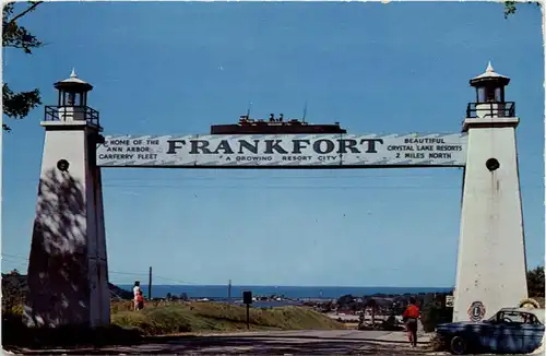 Frankfort Archway -262164