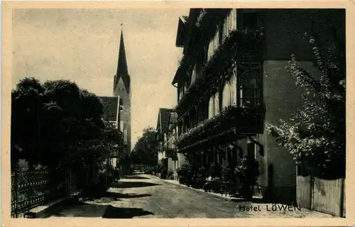Oberstdorf - Kirchstrasse mit Hotel Löwen -263386