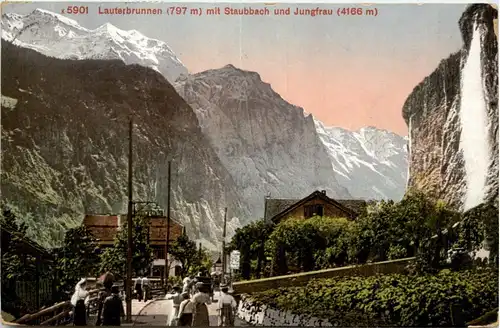 Lauterbrunnen mit staubbach -272812