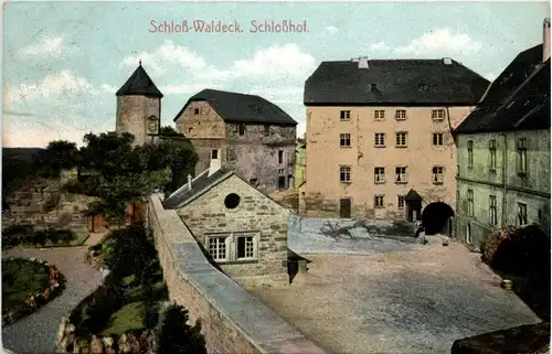 Schloss Waldeck - Schlosshof -263484