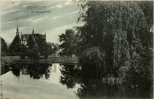Hannover im Maschpark -263876