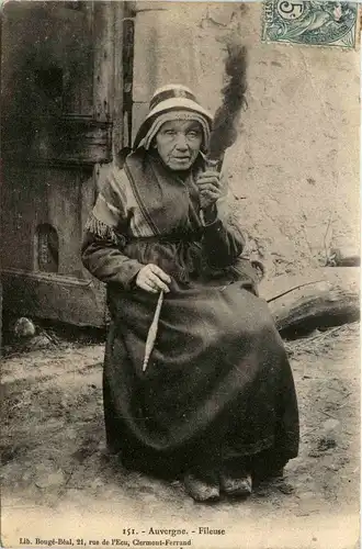 Auvergne - Fileuse -282276