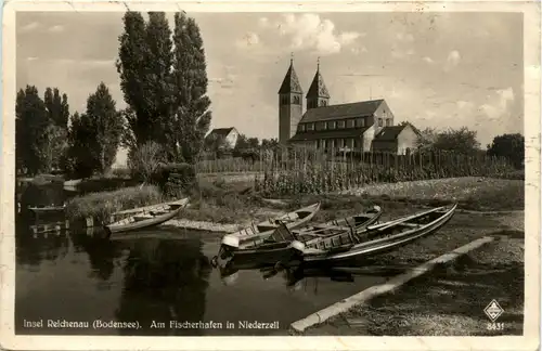 Insel Reichenau - Am Fischerhafen in Niederzell -265910