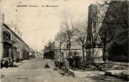 Charny - Le Monument -282552