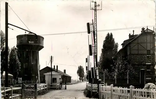 Bretigny sur Orge - Entree de la Station Magasin -282836
