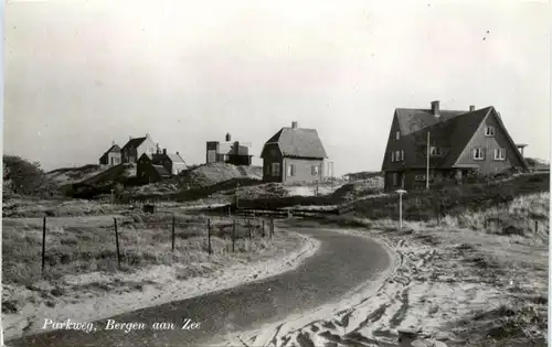 Bergen aan Zee - Parkweg -241710