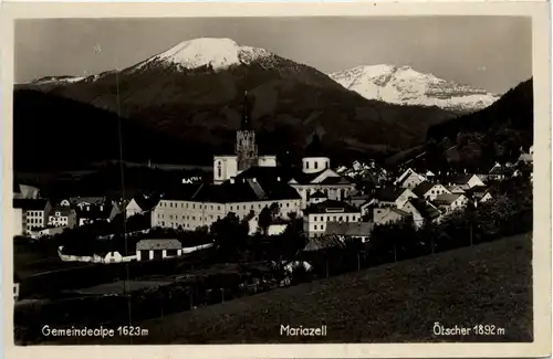 Mariazell/Steiermark - Mariazell, mit Gemeindealpe und Oetscher -316400