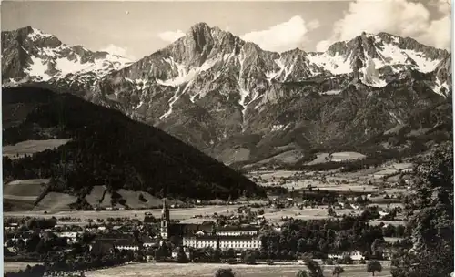 Admont und Gesäuse/Steiermark -Admont mit den Hallermauern -316700