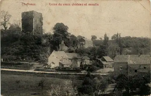 Chefneux - ruine du vieux chateau et moulin -283272