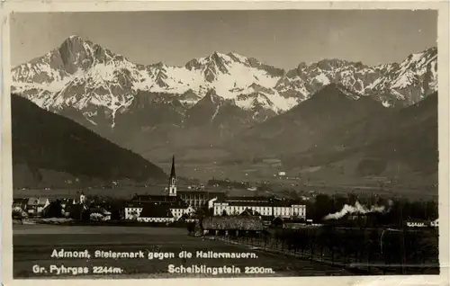 Admont und Gesäuse/Steiermark -Admont - gegen die Hallermauern mit Gr. Phyrgas und Scheiblingstein -316664