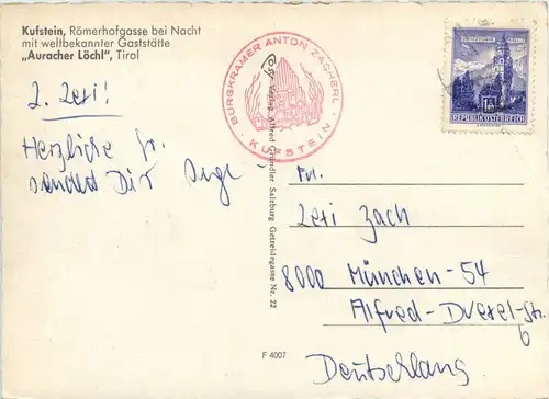 Kufstein, Römerhofgasse bei Nacht mit weltbekannter Gaststätte Auracher -317452