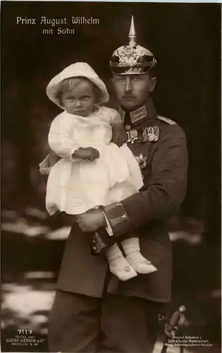 Prinz August Wilhelm mit seinem Sohn -233496