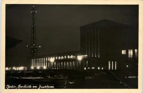 Berlin/diverse Stadtteile - Berlin, Sporthalle am Funkturm -318828