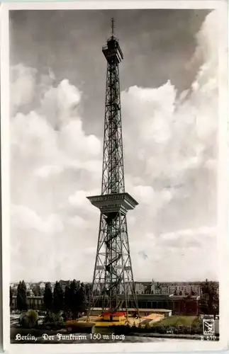 Berlin/diverse Stadtteile - Berlin, Der Funkturm 150 m hoch -318834