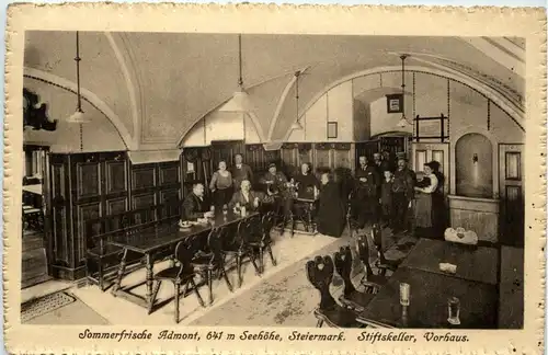 Admont und Gesäuse/Steiermark - Admont: Stiftskeller, Vorhaus -318578