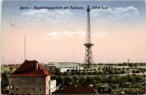Berlin, Charlottenburg - Ausstellungsgelände mit Funkturm -318842