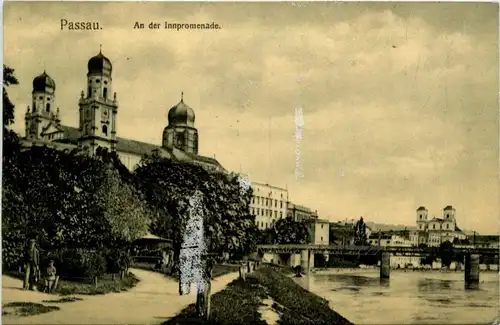 Passau/Bayern - Passau, An der Innpromenade -319594