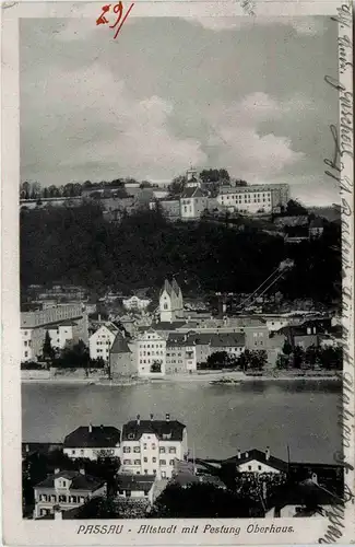 Passau/Bayern - Passau, Altstadt mit Festung Oberhaus -319690