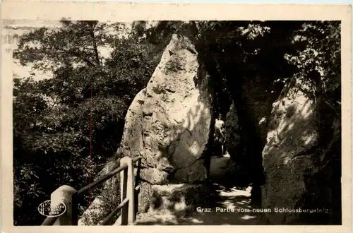 Graz/Steiermark - Graz, Partie vom neuen Schlossbergsteig -313574