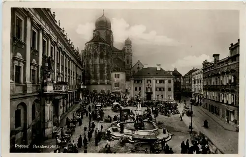 Passau/Bayern - Residenzplatz -321286