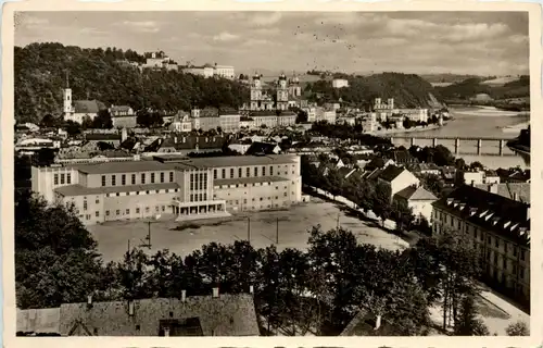 Passau/Bayern - Passau - Nibelungenhalle -320856