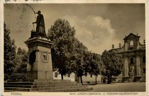 Passau - Max Joseph-Denkmal und Krieger-Gedenkstein -320784