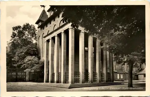 Königsberg - Emanuel Kant Grabstätte -285280