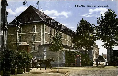 Sedan - Kaserne Macdonald -236304