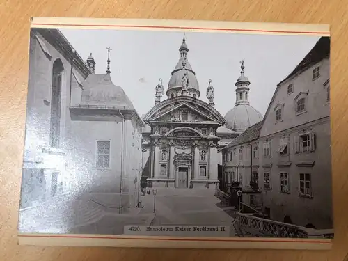 Graz - Mausoleum Kaiser Ferdinand II -S126