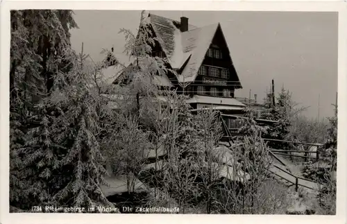 Zackelfallbaude -286544