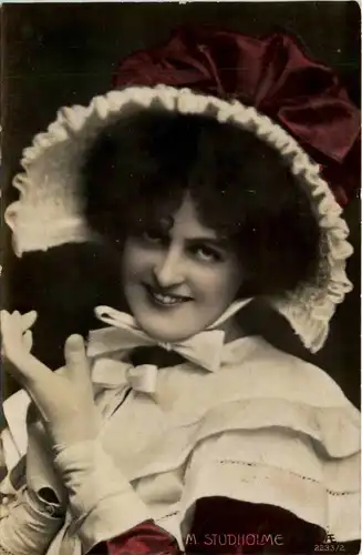 Marie Studholme -286070