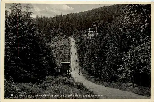 Aufstieg zur Zackelfallbaude -285854