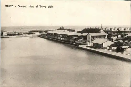 Suez - Terre plein -287914