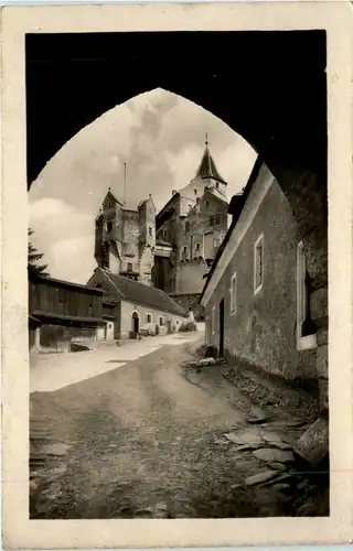 Hrad Pernstejn -289392