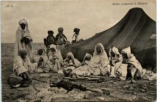 Arabes preparant le Mechoui -289490