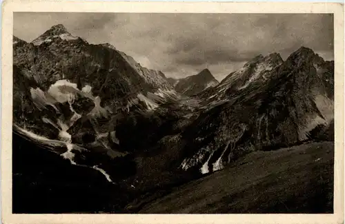 Karwendel: Blick vom Spielisjoch auf Hochalmsattel und Birkkarspitze -324468