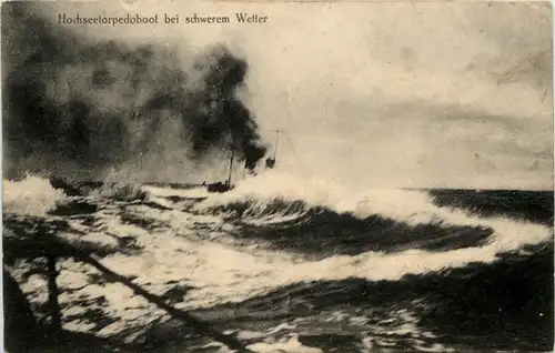Hochseetorpedoboot bei schwerem Wetter -279650