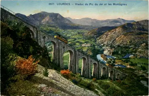 Lourdes - -220660
