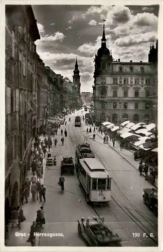 Graz - Herrengasse mit Strassenbahn -291142