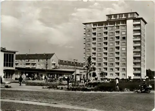 Brandenburg - Hochhaus Brielower Strasse -295380