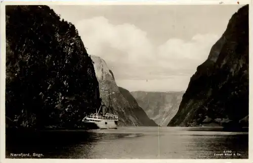 Sogn - Naerofjord -295292