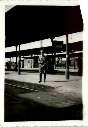 Graz - Photo Bahnhof mit Soldat -296896