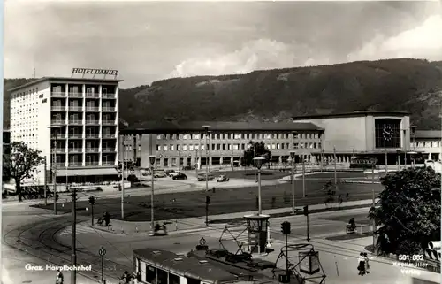 Graz - Hauptbahnhof -402754