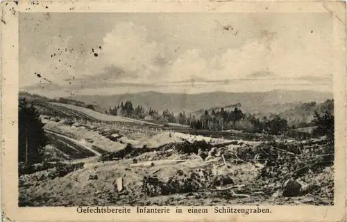 Gefechtsbereite Infanterie in einem Schützengraben - Feldpost -298566